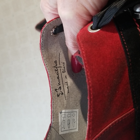 Maciejka Red Ankle Boot Shoes - Picture 9 of 16